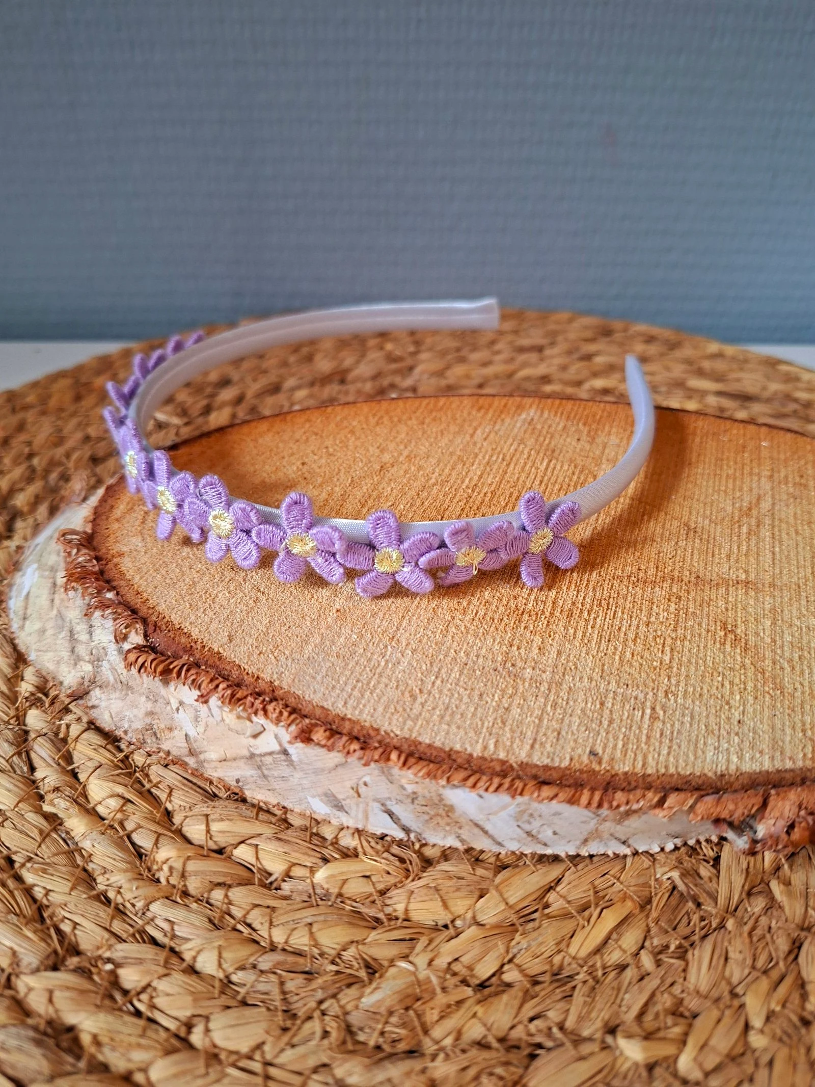 Tiara/hairband lilac with little flowers – photo 2